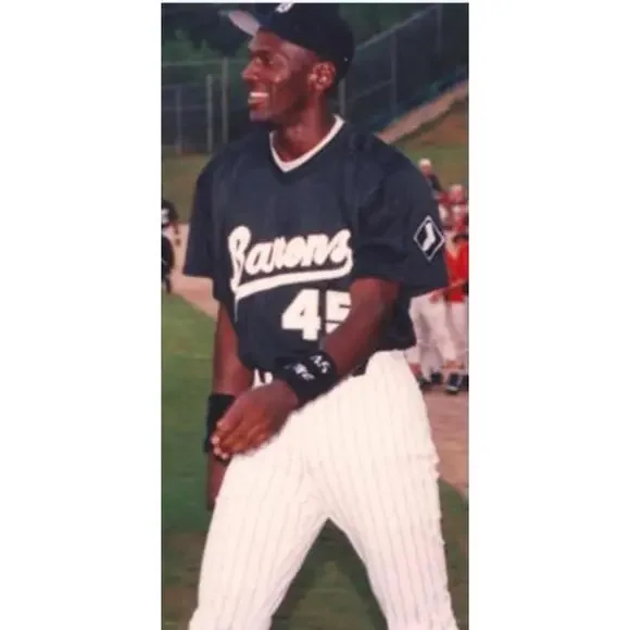 Michael Jordan-XL-$60.00 - Picture 2 of 9